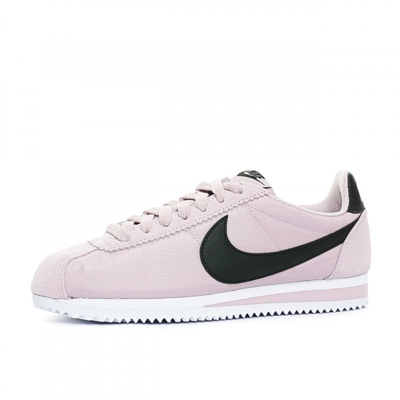 femme nike free run